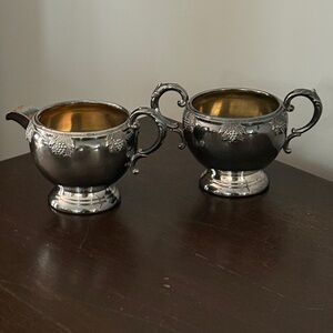 Vintage Rogers English Reproduction Silverplate Creamer & Sugar Set - EP Copper